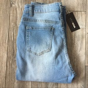NWT - ladies jeans, size 27